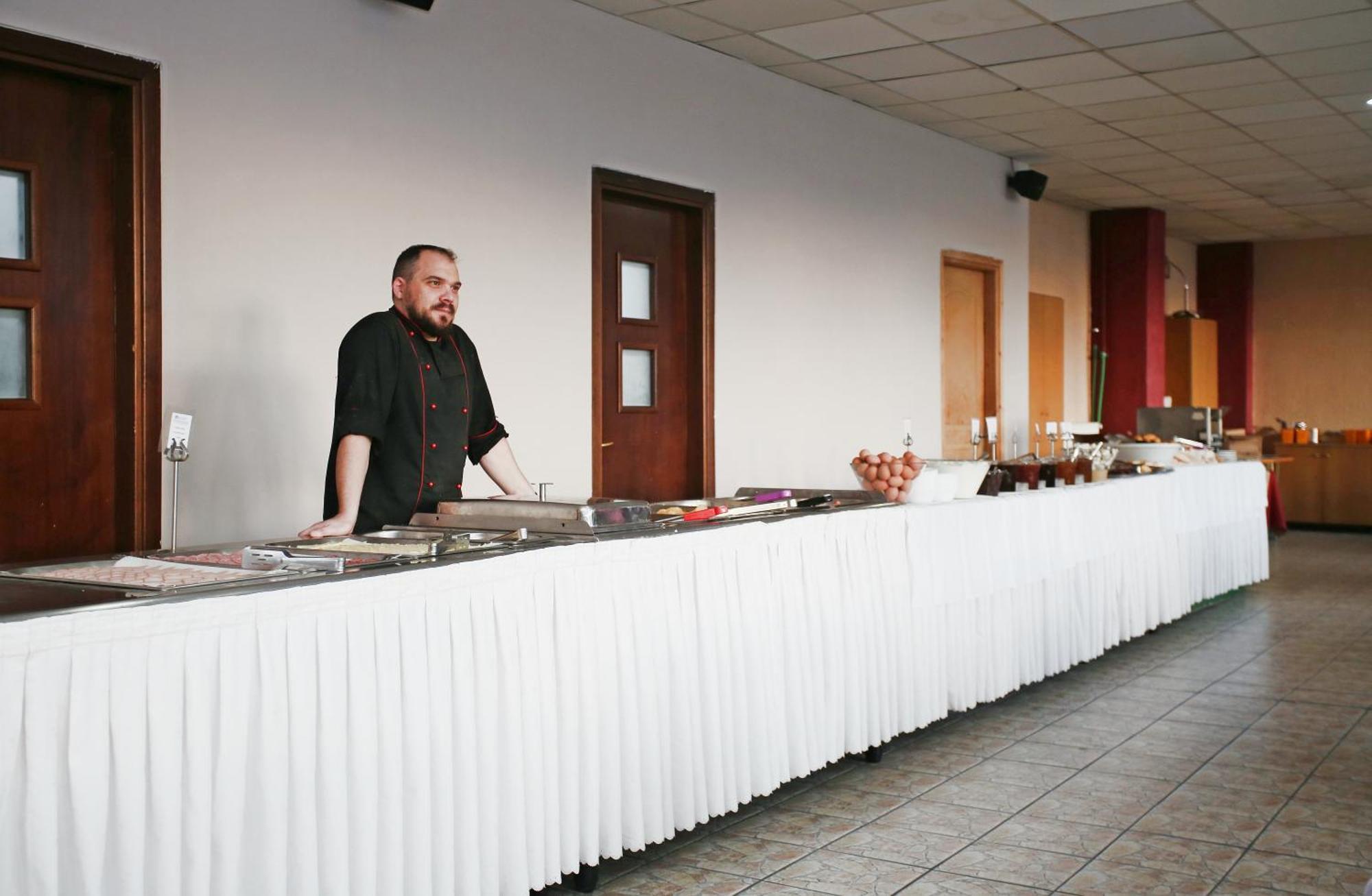 קרפניסיון Hotel Lecadin מראה חיצוני תמונה